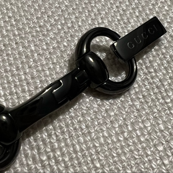 GUCCI SIGNORIA 20MM QUARTZ BLACK STAINLESS STEEL WATCH - Picture 6 of 8